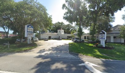 St Johns Veterinary Hospital and Cat Clinic: Danielle Churchill DVM